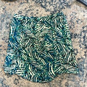 NWOT Lovers & Friends Mini Skirt